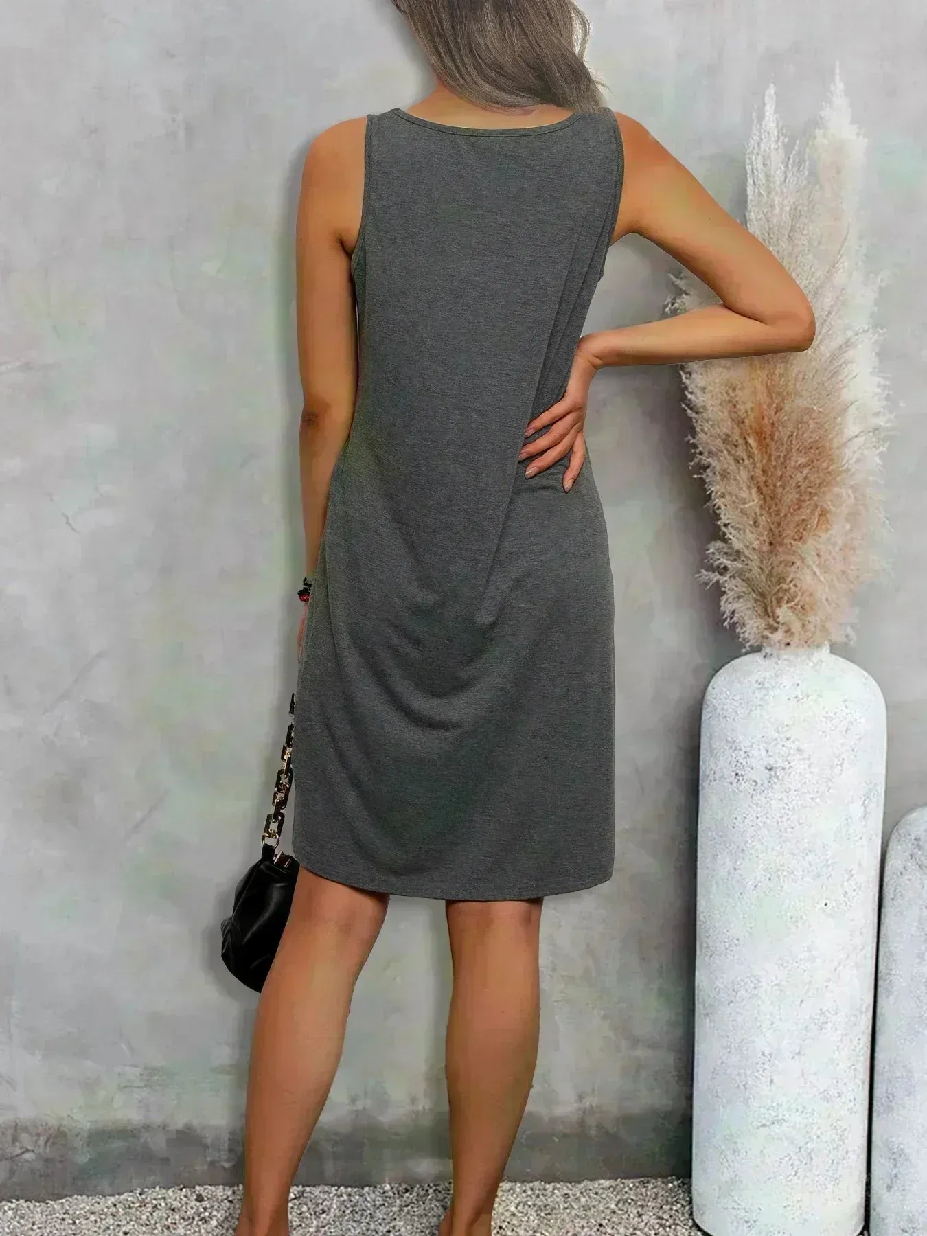 Clara – Summer Sleeveless Bodycon Beach Dress
