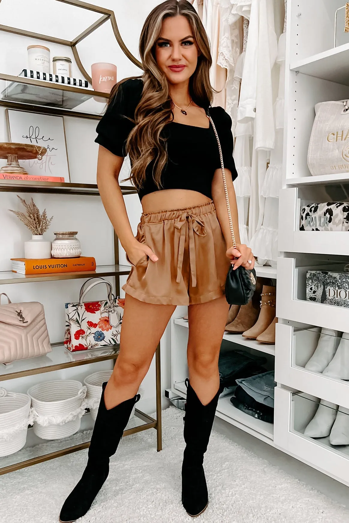 Match My Energy Puffed Sleeve Crop Top (Black)