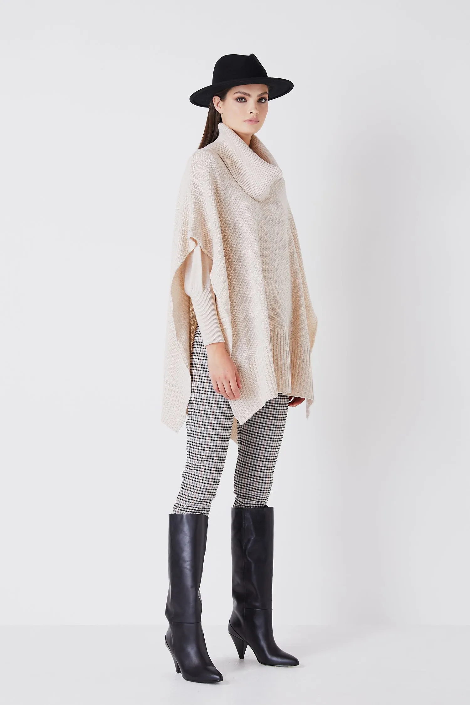 Merino Poncho