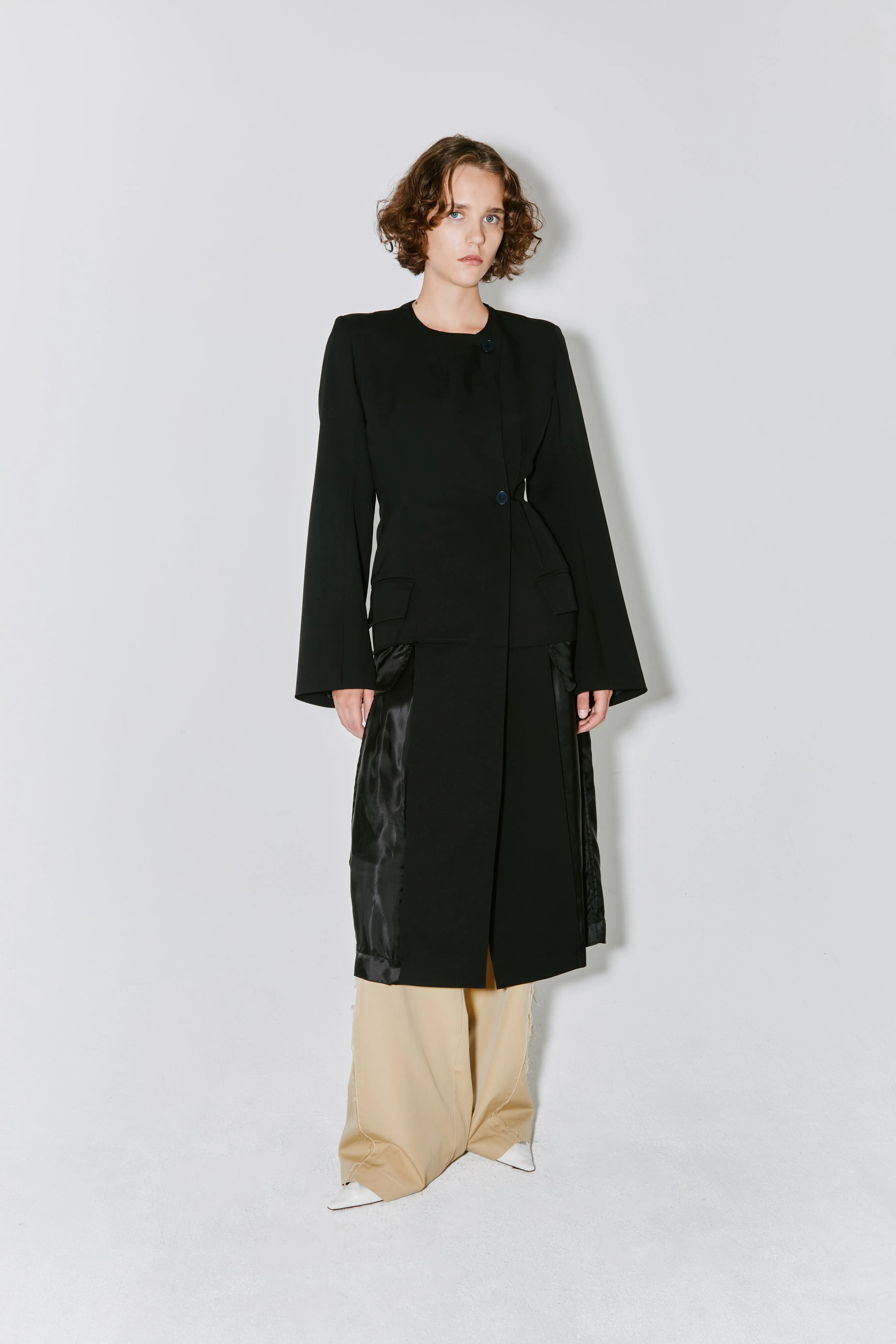 MOA jacket black