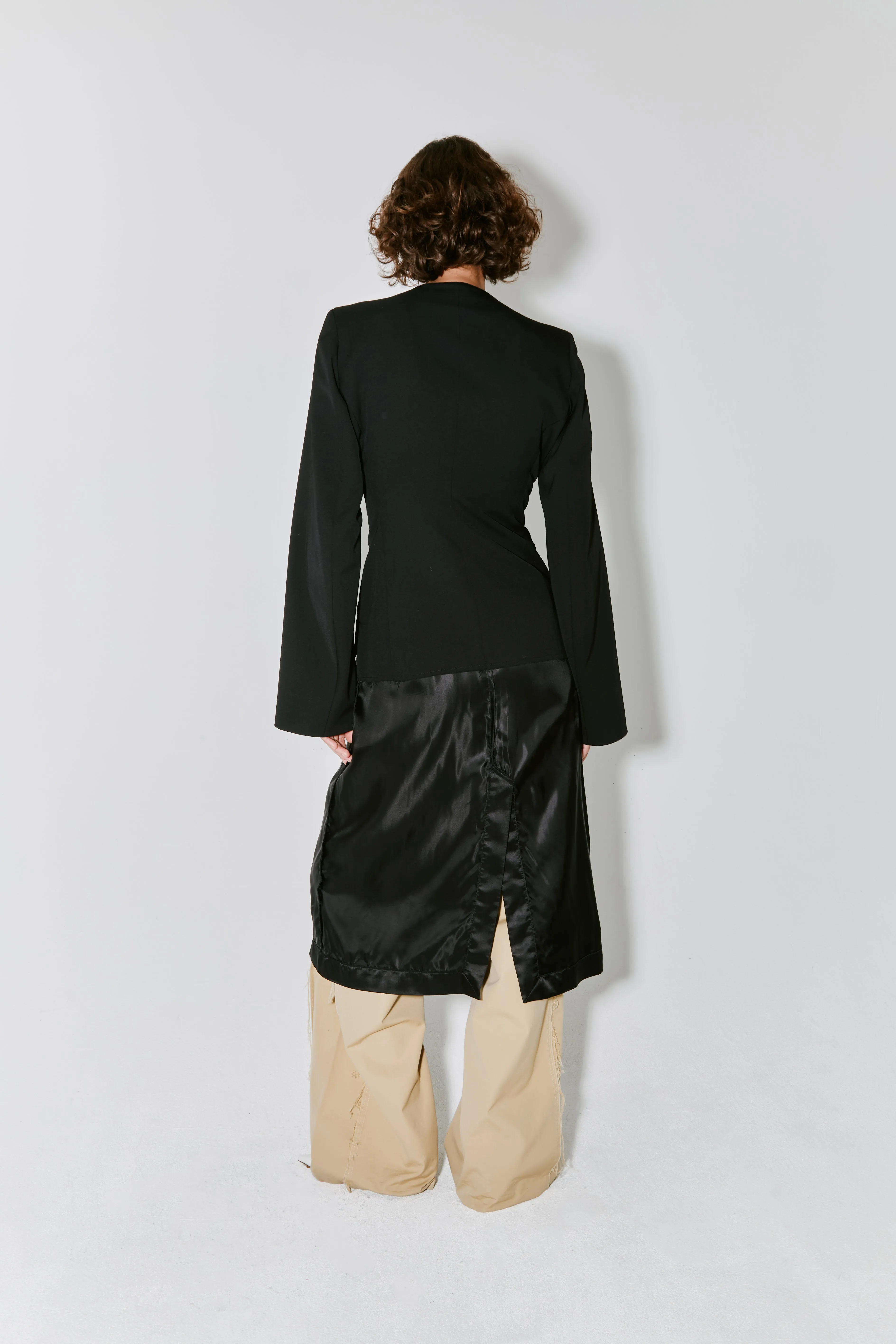 MOA jacket black