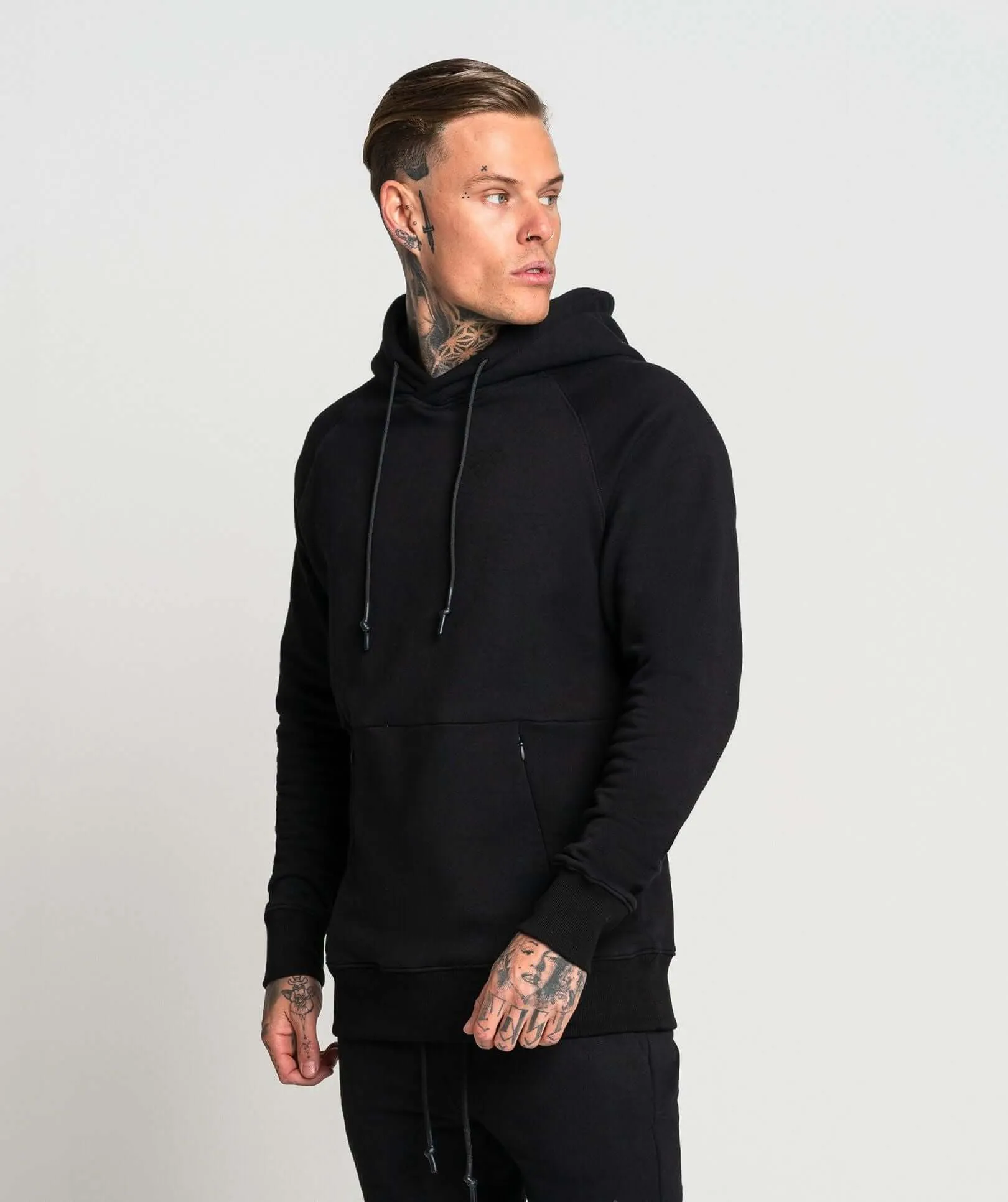 Pursuit Pullover Hoodie (Black)